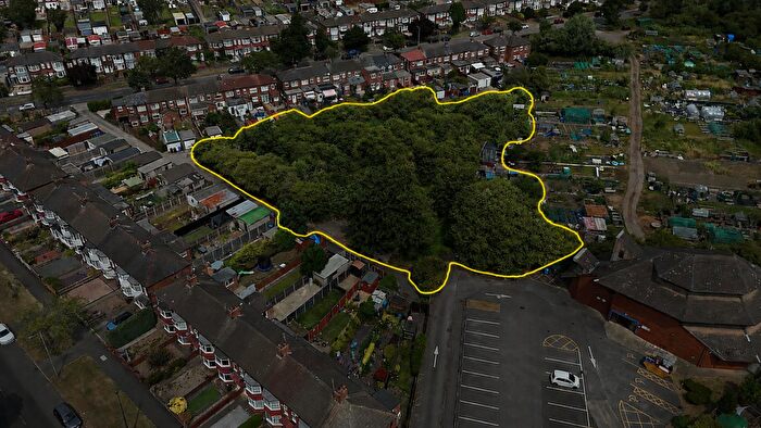 Property For Sale In County Road South, Hull, HU5