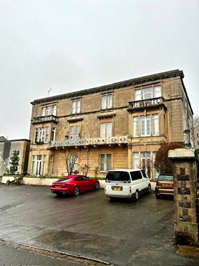 2 Bedroom Flat To Rent In South Road, Weston-Super-Mare, BS23