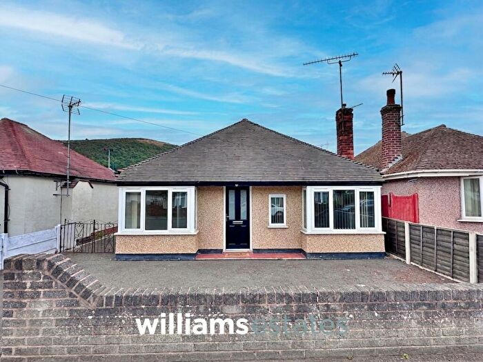 3 Bedroom Detached Bungalow For Sale In Gordon Avenue, Prestatyn, LL19