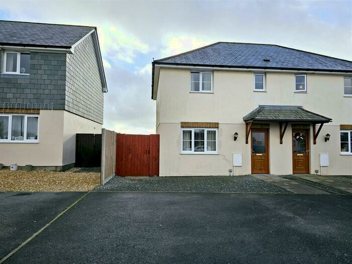 3 Bedroom Semi-Detached House For Sale In East Park, Tregadillett, Launceston, PL15