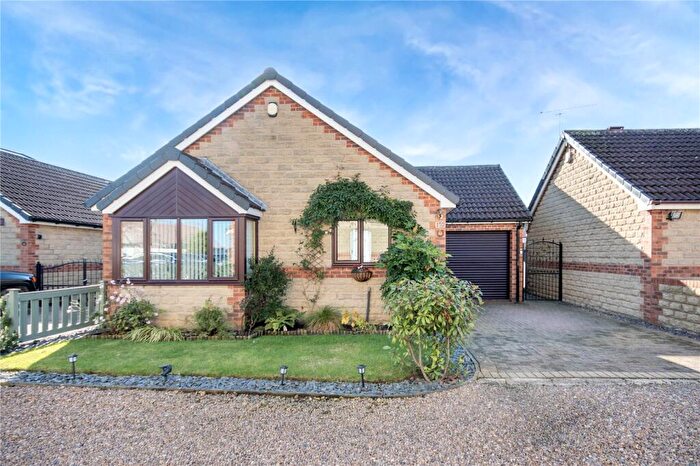 2 Bedroom Bungalow For Sale In Galway Mews, Harworth, DN11