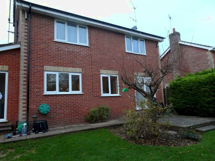 4 Bedroom House To Rent In Apple Tree Road, Alderholt, Fordingbridge, SP6