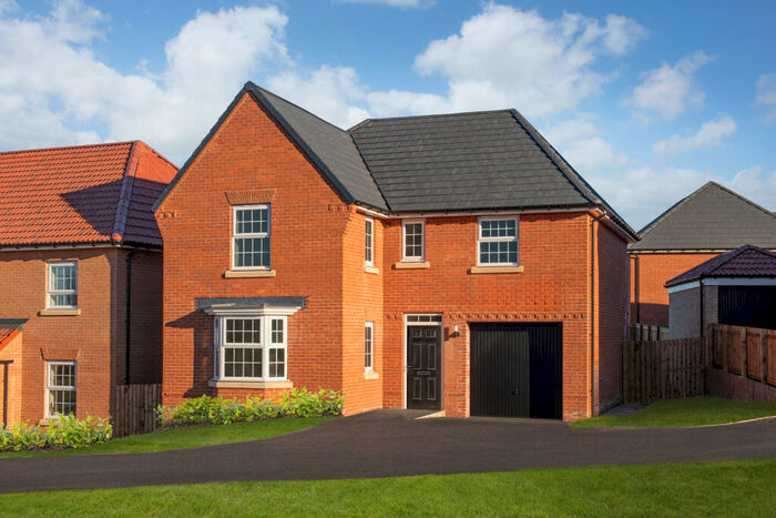 4 Bedroom Detached House For Sale In Low Road, Dovercourt, Essex, CO12