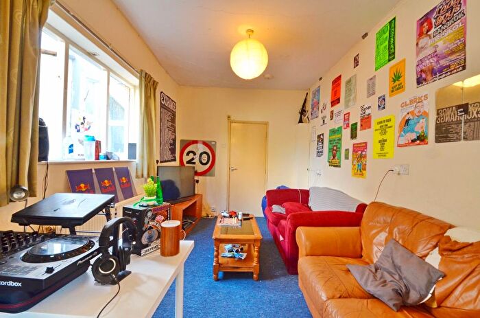 5 Bedroom Terraced House To Rent In Kennington Avenue, Bishopston, Bristol, BS7