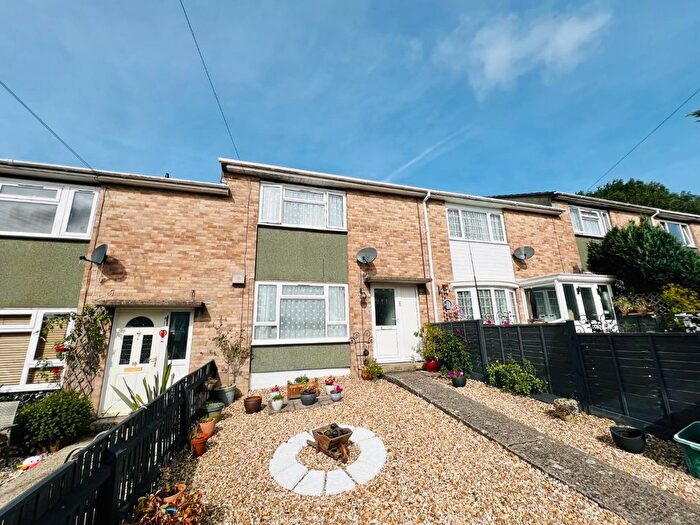 3 Bedroom Terraced House To Rent In Broadwey Close, Weymouth, DT3