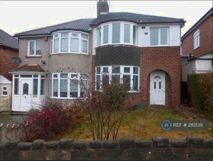 3 Bedroom Semi-Detached House To Rent In Coleraine Road, Birmingham, B42