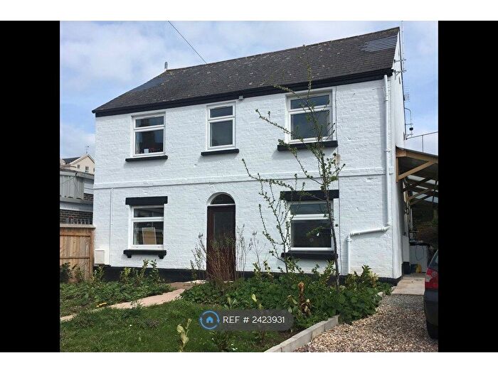 4 Bedroom Maisonette To Rent In Clifton Cottage, Exeter, EX1