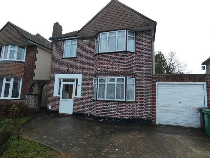 3 Bedroom Detached House To Rent In Park Lane, Slough, Berkshire, SL3