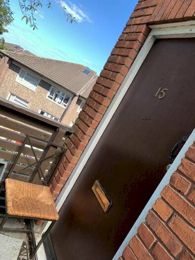 1 Bedroom Studio To Rent In St. Matthews Road, Smethwick, B66