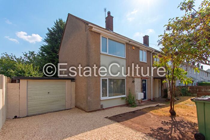 3 Bedroom Terraced House To Rent In Broad Park Road, Coventry, CV2