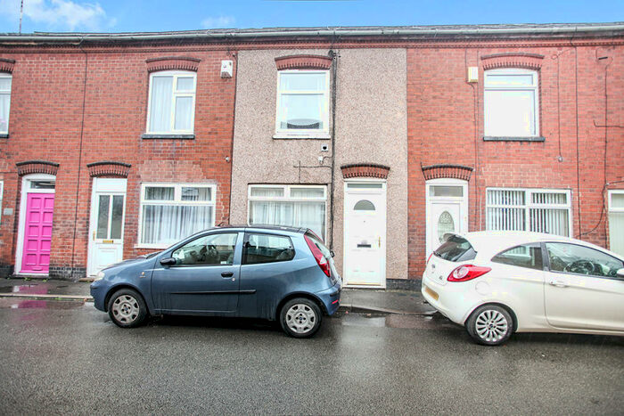 2 Bedroom Terraced House To Rent In Aston Road, Nuneaton, Warwickshire, CV11