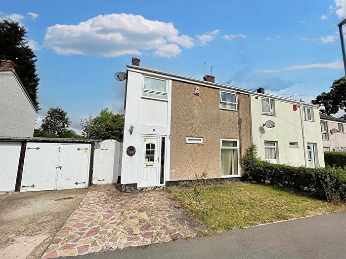 3 Bedroom Semi Detached House To Rent In Wroxall Drive, Willenhall, Coventry, CV3