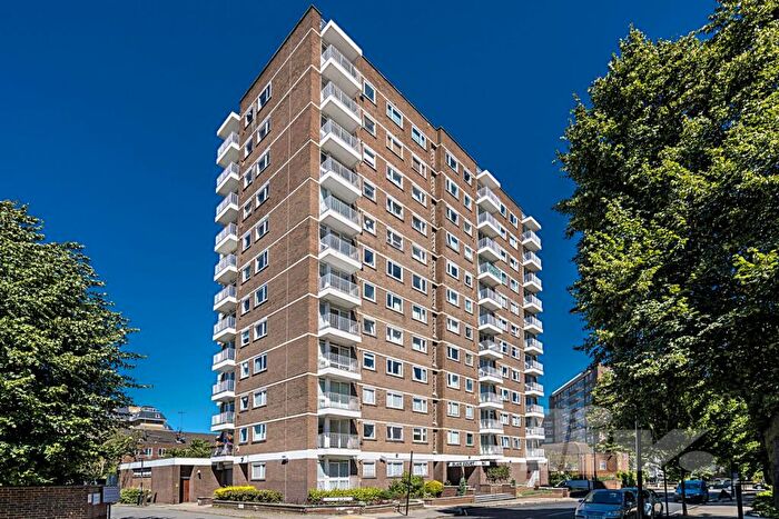 2 Bedroom Apartment To Rent In Blair Court, Boundary Road, St John's Wood, NW8