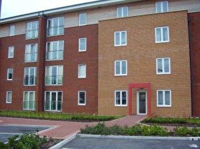 2 Bedroom Flat To Rent In Bravery Court, Liverpool, L19