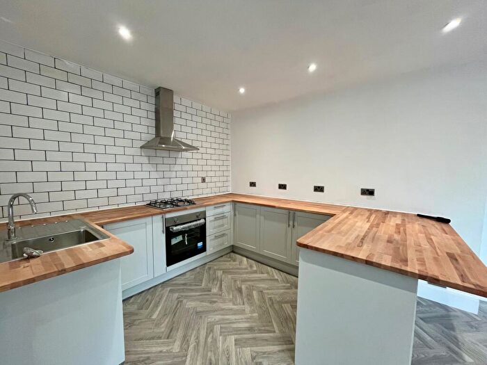 4 Bedroom House To Rent In Burnage Lane, East Didsbury, M19