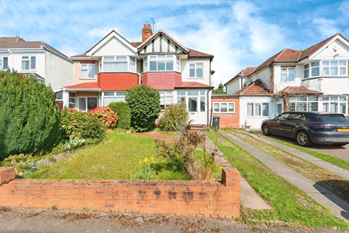 4 Bedroom Property To Rent In Quinton Road, Birmingham, B17