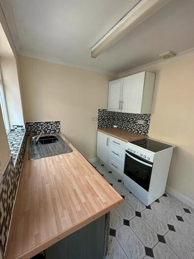 2 Bedroom Property To Rent In Cundall Road, Hartlepool, TS26