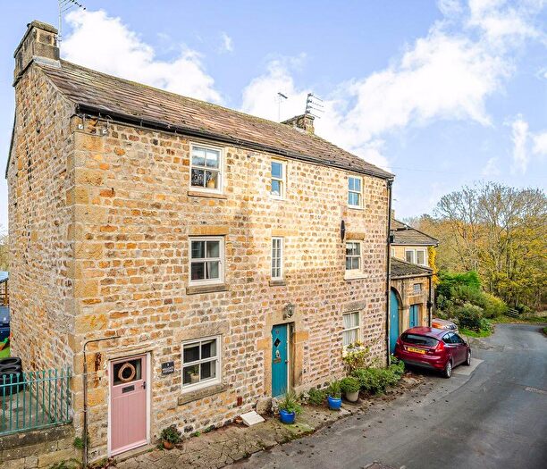 3 Bedroom Semi-Detached House For Sale In Millgate Cottage, Millgate, Masham, Ripon, North Yorkshire, HG4