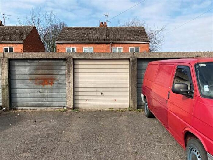 Property For Sale In Wall Street, Gainsborough, DN21