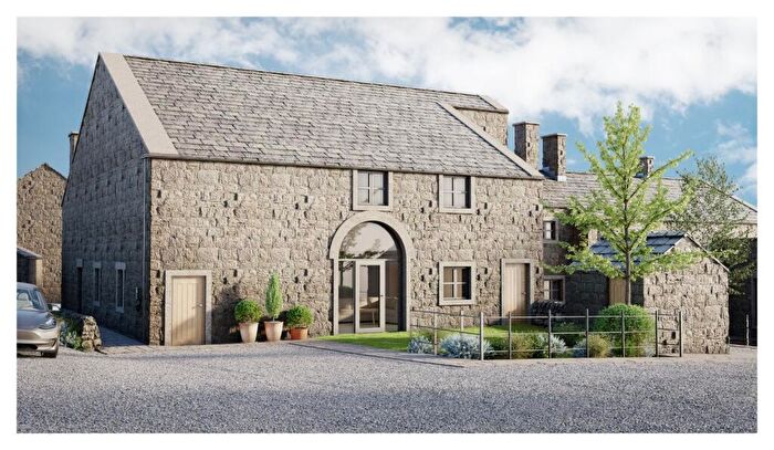 4 Bedroom Semi-Detached House For Sale In Wadsworth, Hebden Bridge, HX7