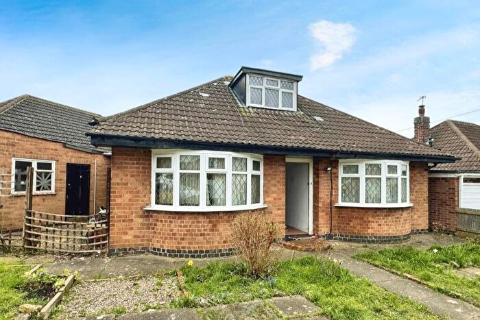 2 Bedroom Bungalow To Rent In Elizabeth Drive, Oadby, Leicester, LE2