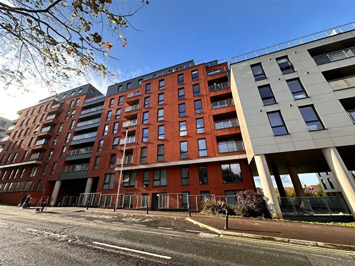 1 Bedroom Flat To Rent In Adelphi Street, Salford, M3