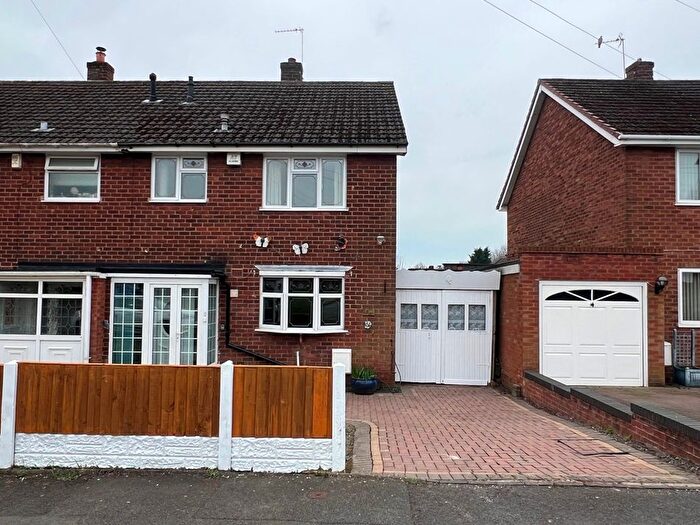 3 Bedroom Semi-Detached House For Sale In Bridges Crescent, Norton Canes, Cannock, WS11