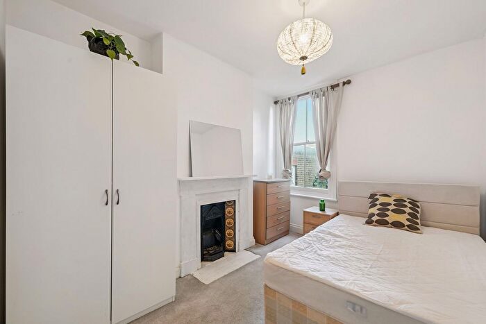 5 Bedroom Terraced House To Rent In Dawes Road, Fulham, SW6