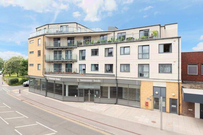 1 Bedroom Apartment To Rent In Hepworth Way, Walton-On-Thames, KT12