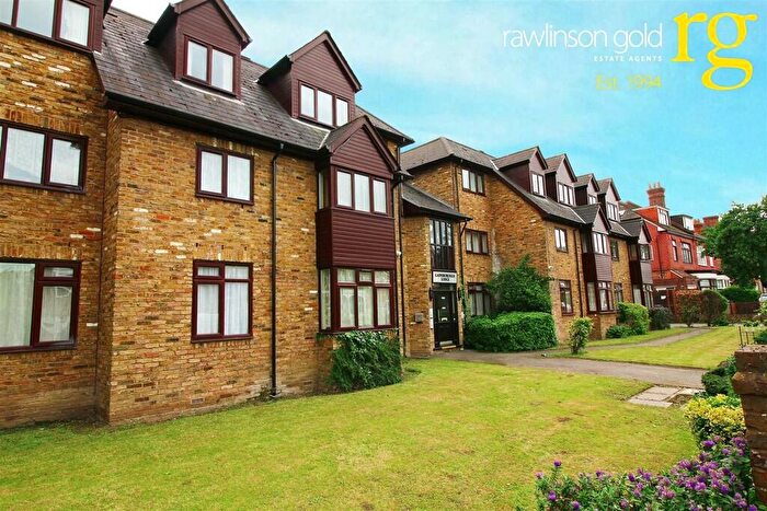 2 Bedroom Flat To Rent In Gainsborough Lodge, Harrow, HA1