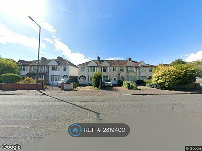 2 Bedroom Flat To Rent In First, Bristol, BS3