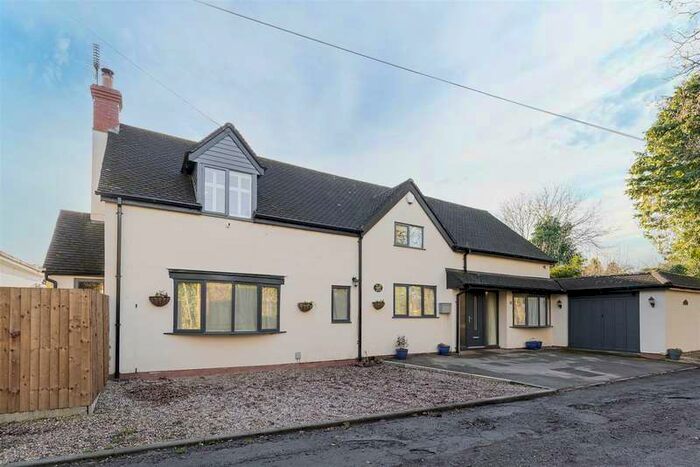 4 Bedroom Detached House For Sale In Penn Lane, Portway, Birmingham, Worcestershire, B48