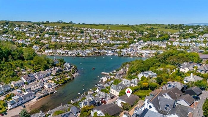 3 Bedroom Detached House For Sale In Revelstoke Road, Noss Mayo, PL8