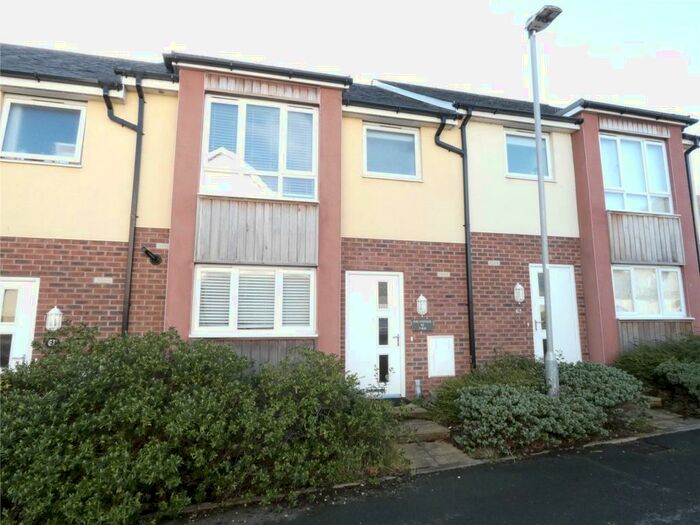 3 Bedroom Terraced House To Rent In Y Bae, Bangor, Gwynedd, LL57
