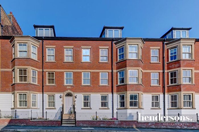 3 Bedroom Flat To Rent In Marlborough Street, Scarborough, YO12