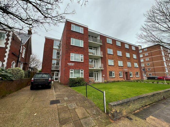 2 Bedroom Apartment To Rent In Rowena Court, Outram Road, Southsea, PO5