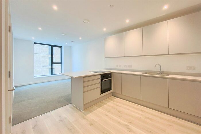 1 Bedroom Flat To Rent In Wharf End, Trafford Park, Manchester, M17