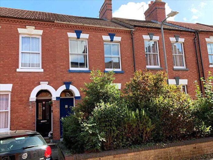 2 Bedroom Terraced House For Sale In Oxford Street, Wolverton, Milton Keynes, MK12