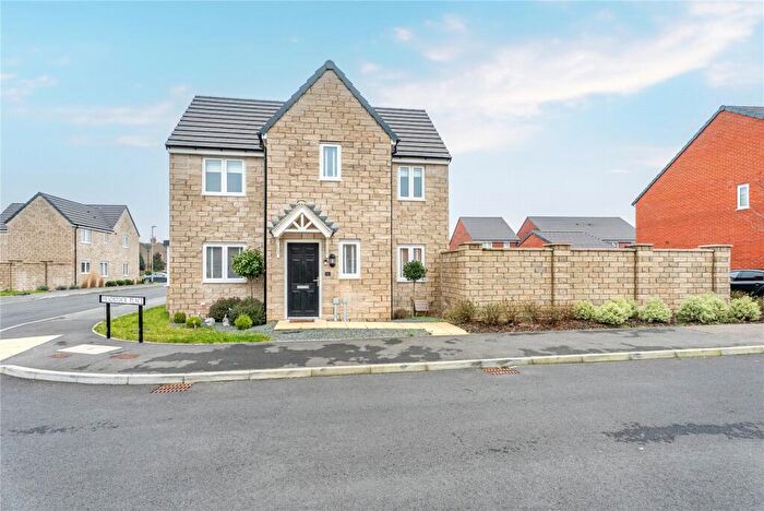3 Bedroom Detached House For Sale In Headstock Place, Bilsthorpe, Newark, Nottinghamshire, NG22