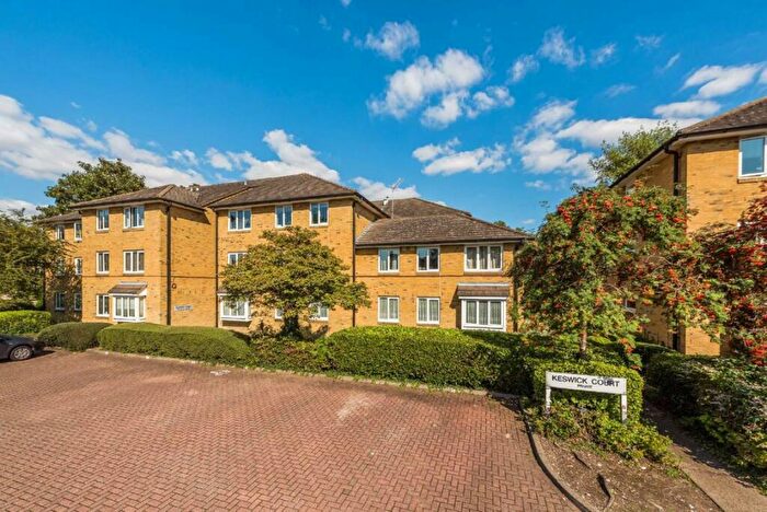 2 Bedroom Flat To Rent In Malyons Road, Lewisham, SE13