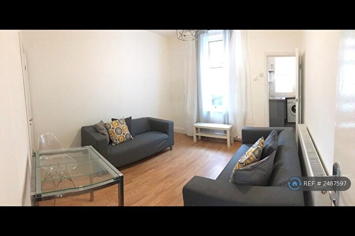 3 Bedroom Terraced House To Rent In Springvale Road, Sheffield, S10