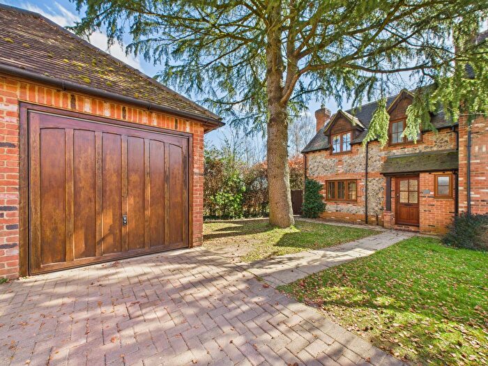 3 Bedroom End Of Terrace House To Rent In Batting Close, Bledlow Ridge, High Wycombe, Buckinghamshire, HP14