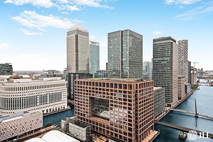 2 Bedroom Flat For Sale In Landmark East Tower, Marsh Wall, E14