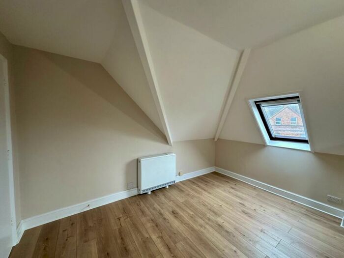 1 Bedroom Flat To Rent In Cheriton Road, Folkestone, CT20