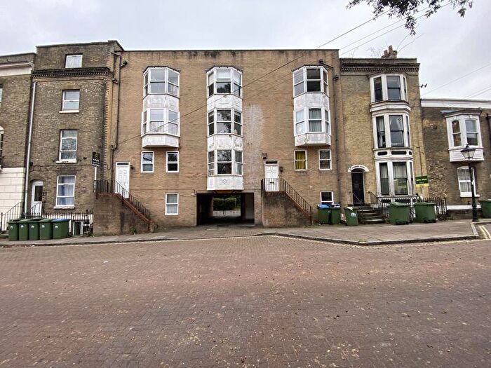 1 Bedroom Maisonette For Sale In Cranbury Place, Southampton, SO14