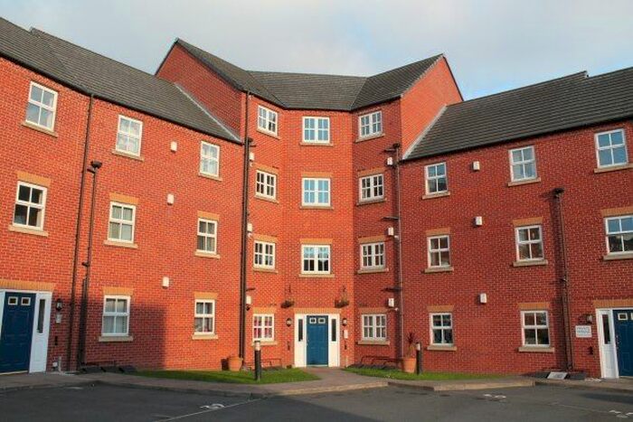 2 Bedroom Flat To Rent In Spindle Court, Mansfield, NG19