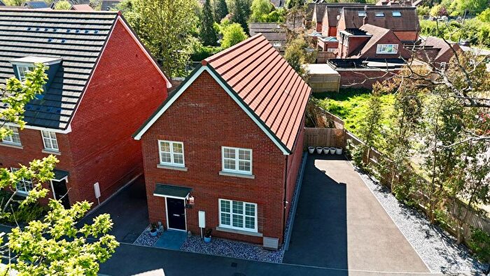 4 Bedroom Detached House For Sale In Ryeish Lane, Spencers Wood, Reading, RG7