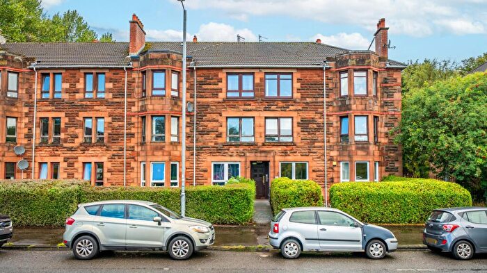 2 Bedroom Flat To Rent In Nether Auldhouse Road, Flat -, Pollokshaws, Glasgow, G43