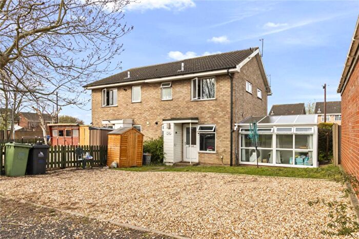 1 Bedroom Semi Detached House For Sale In Ancholme Avenue, Immingham, N E Lincs, DN40
