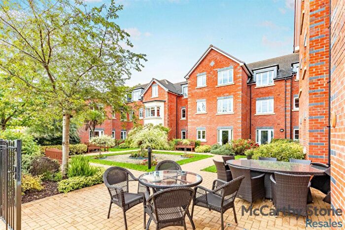 1 Bedroom Apartment For Sale In Tresham Close, St. Marys Road, Kettering, Northamptonshire, NN15